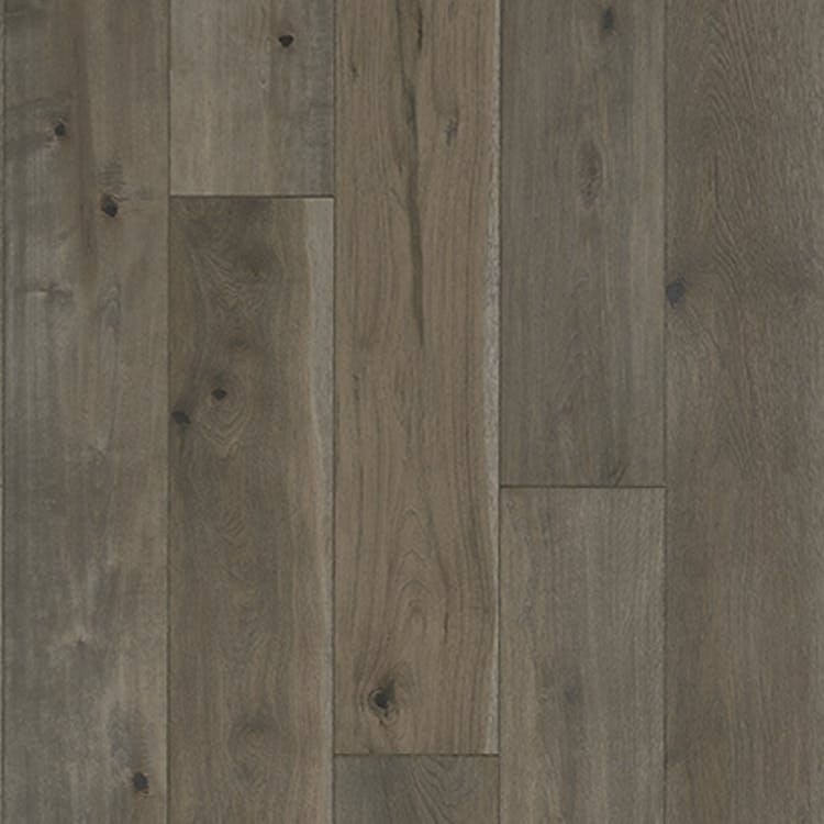 Mannington Restoration 7.56" X 50.5" Quill