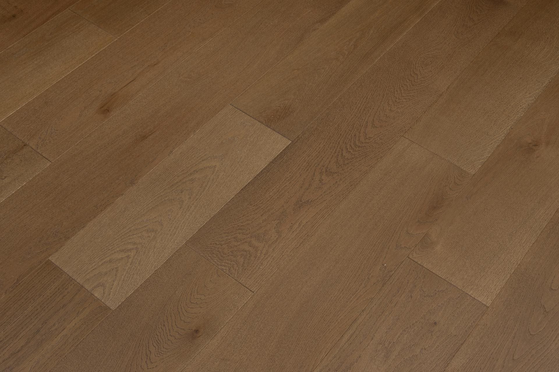 Cali Floors Cellar 7.8" x RL Barnyard Brut